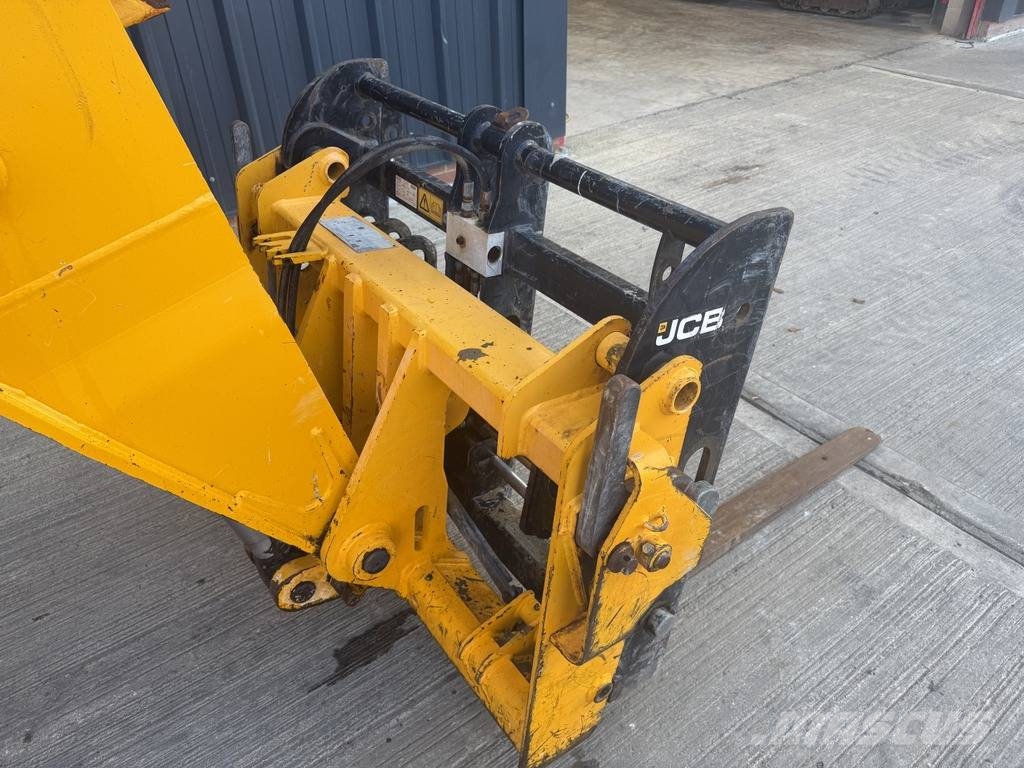 JCB 540-180 18m Telehandler Teleskopické manipulátory