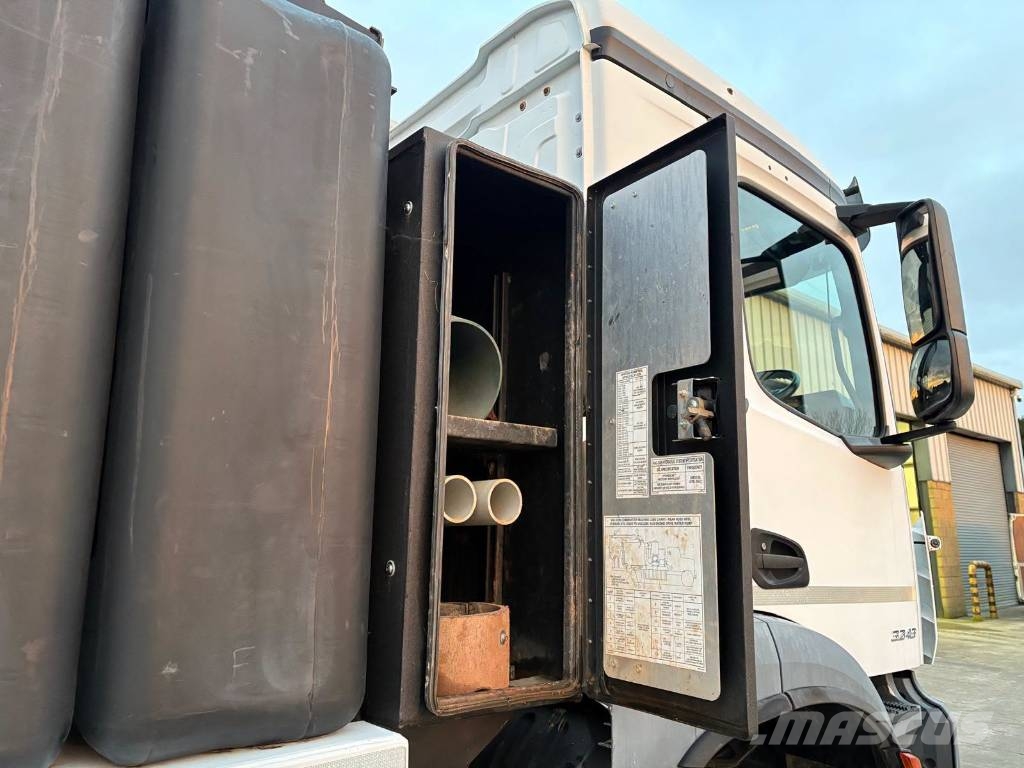 Mercedes-Benz Arocs 3243 Vac-Con Vacuum Truck شاحنات أخرى
