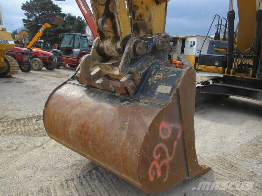 CAT 329 E LN Excavadoras sobre orugas