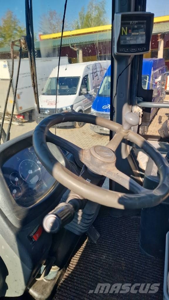 Hyundai HL 757 TM-9 لوادر بعجل