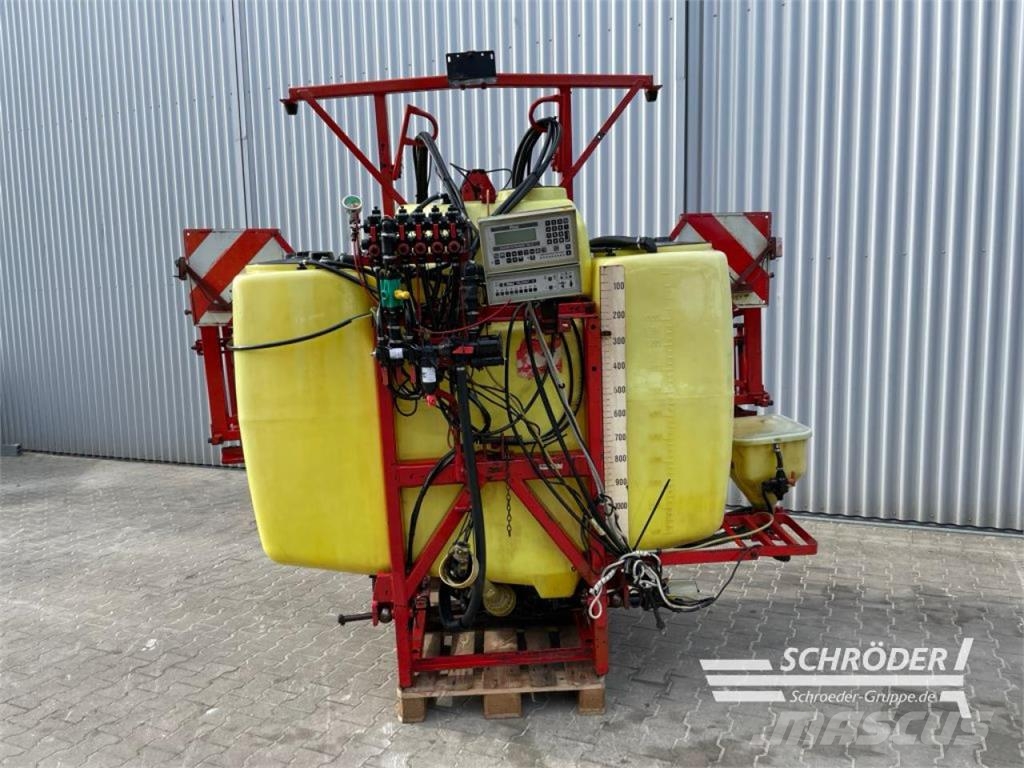 Rau D2 1000 L Įmontuoti purkštuvai