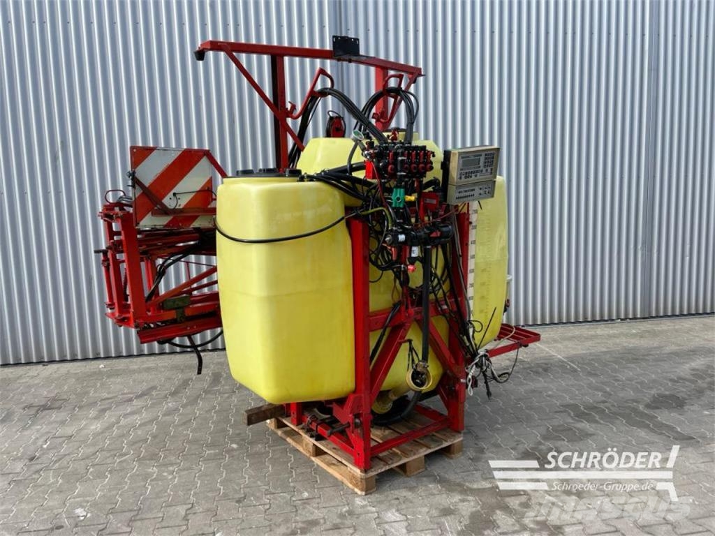 Rau D2 1000 L Įmontuoti purkštuvai