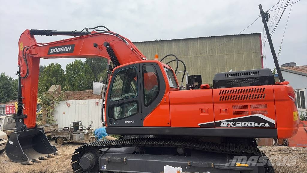 Doosan DX 300 Rupsgraafmachines