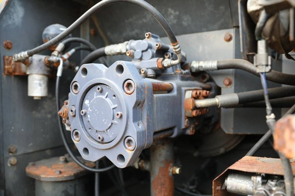 Sumitomo SH200-3 Excavadoras sobre orugas