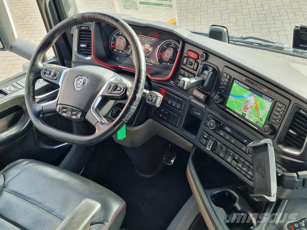 Scania R580 V8 NGS Highline 6x2 - BDF - Retarder - Full a Demontažnii kamioni za podizanje kabela