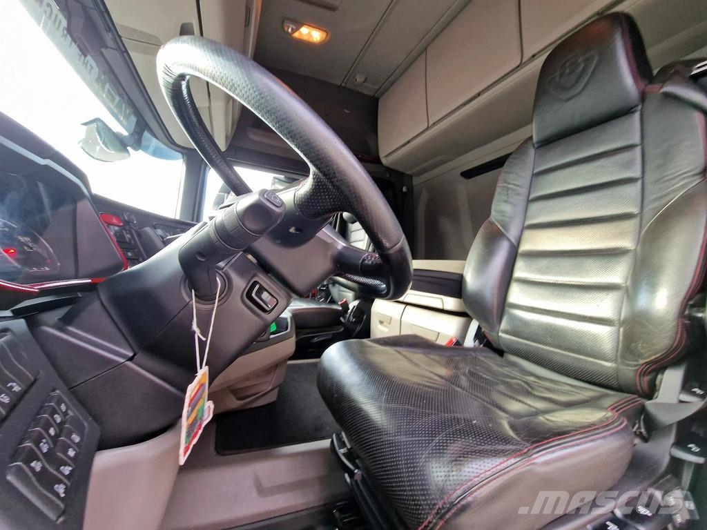 Scania R580 V8 NGS Highline 6x2 - BDF - Retarder - Full a Demontažnii kamioni za podizanje kabela