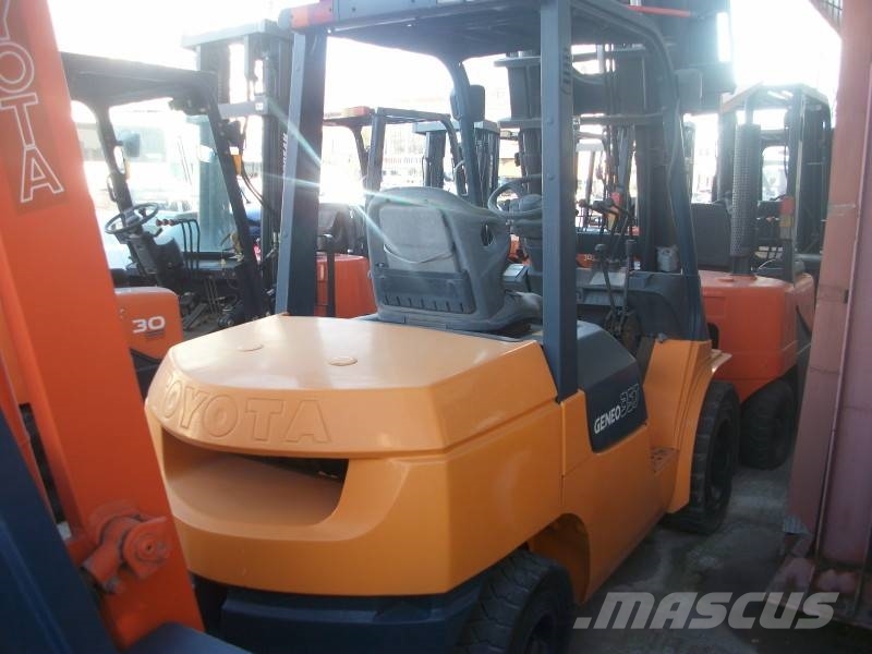 Toyota 7 FDJ 35 Diesel forklifts