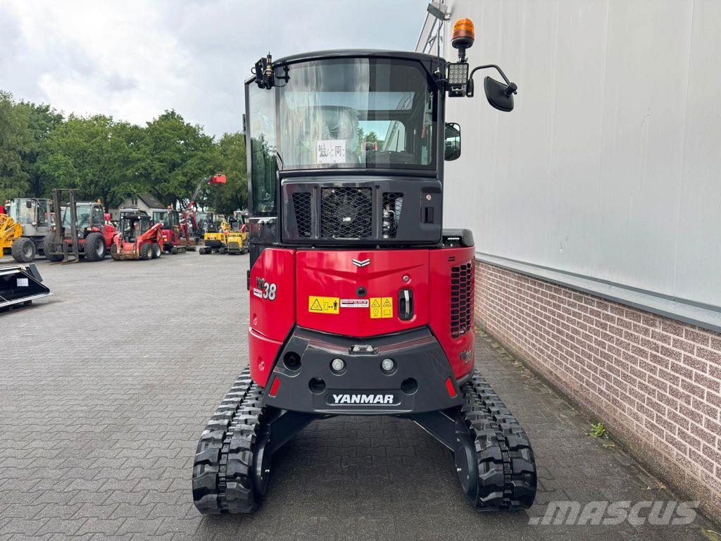 Yanmar VIO38-7 小型挖掘机