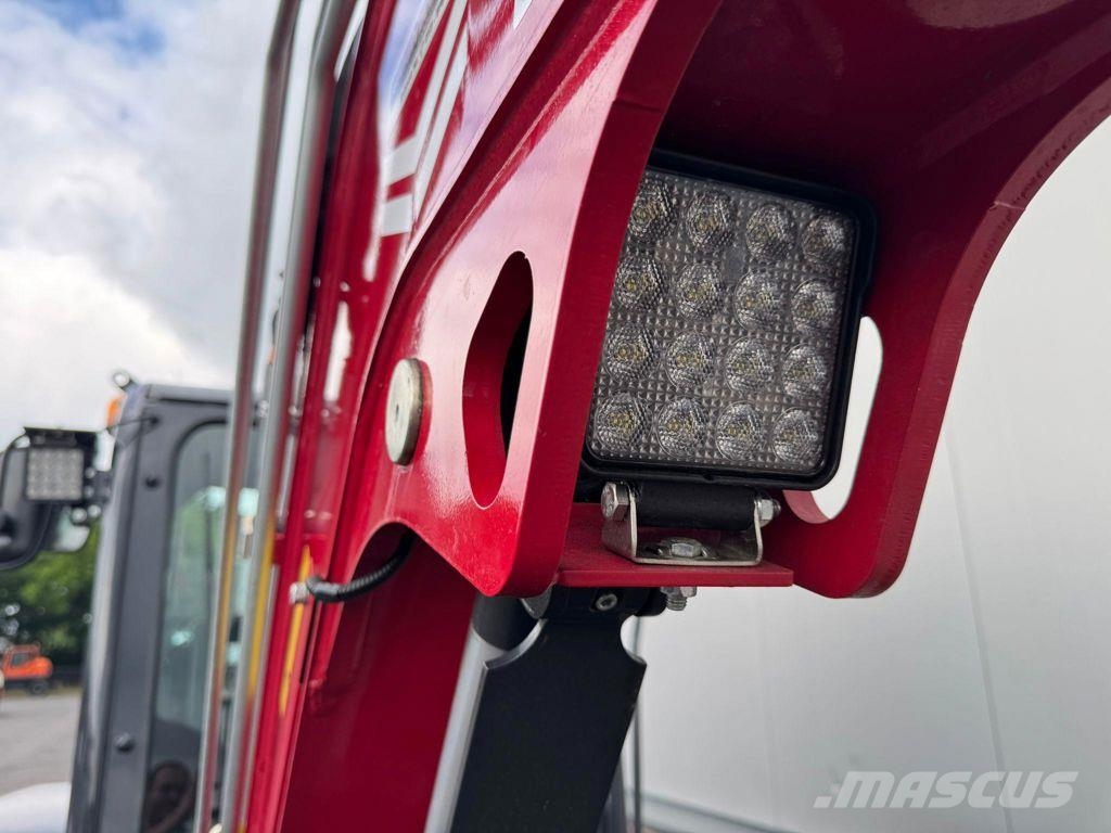 Yanmar VIO38-7 小型挖掘机