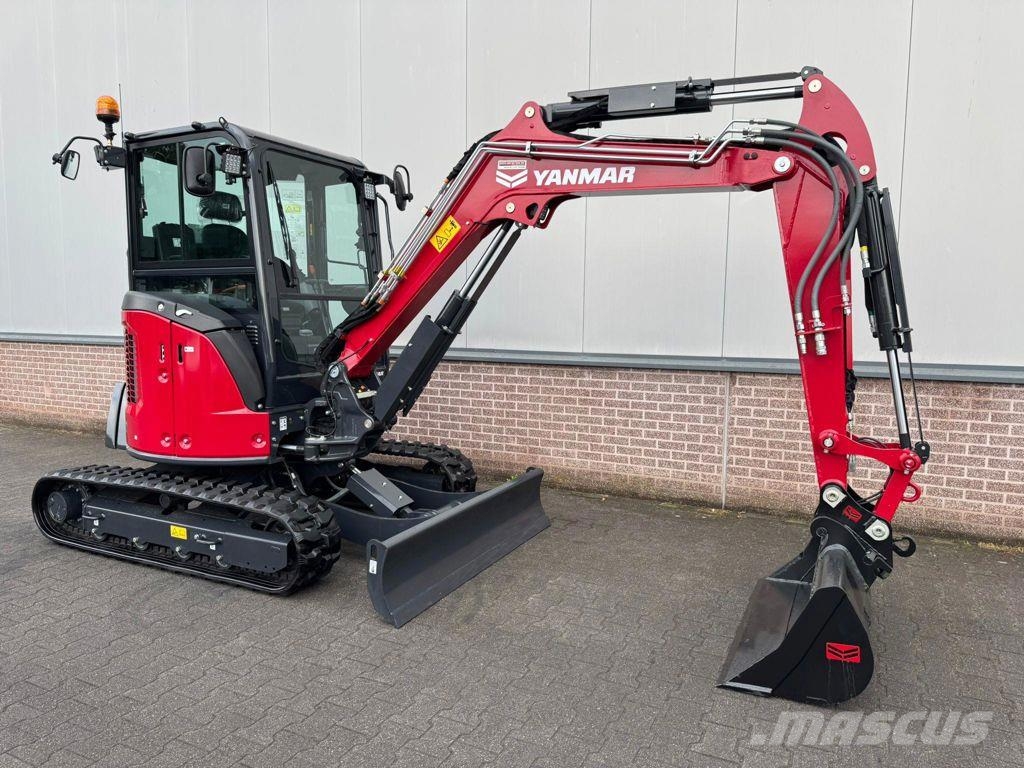 Yanmar VIO38-7 小型挖掘机
