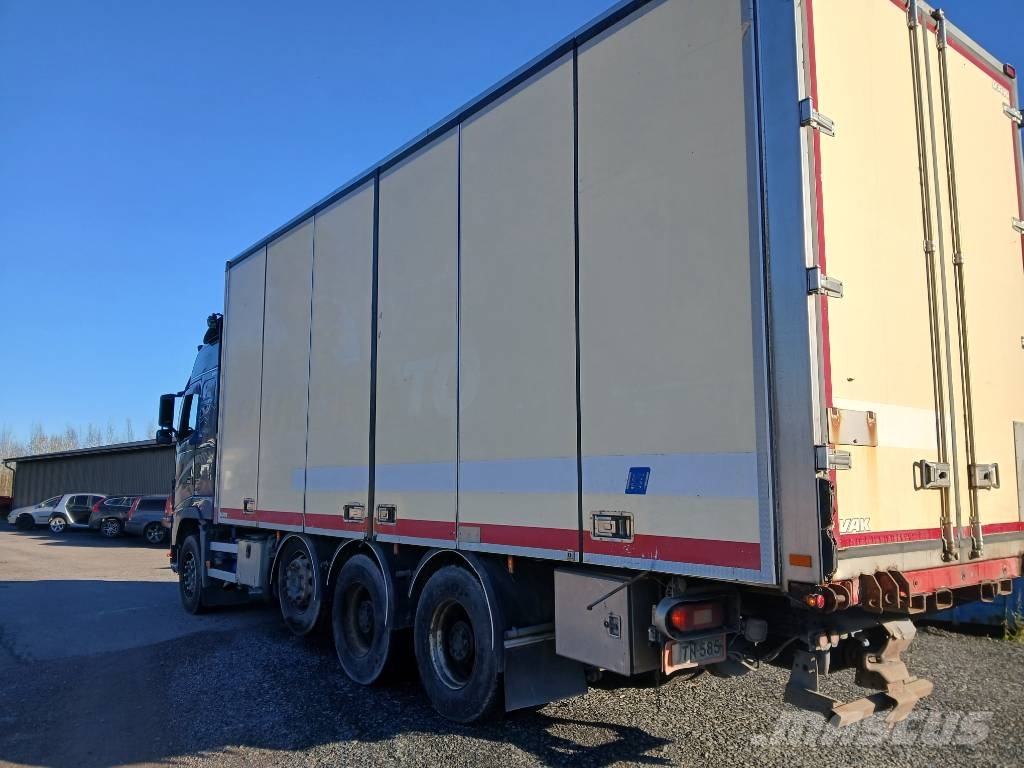 Volvo FH16 8x4 euro5  alustana Шаси кабини