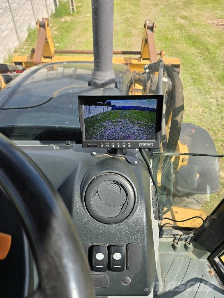 CAT 428 E TLB's