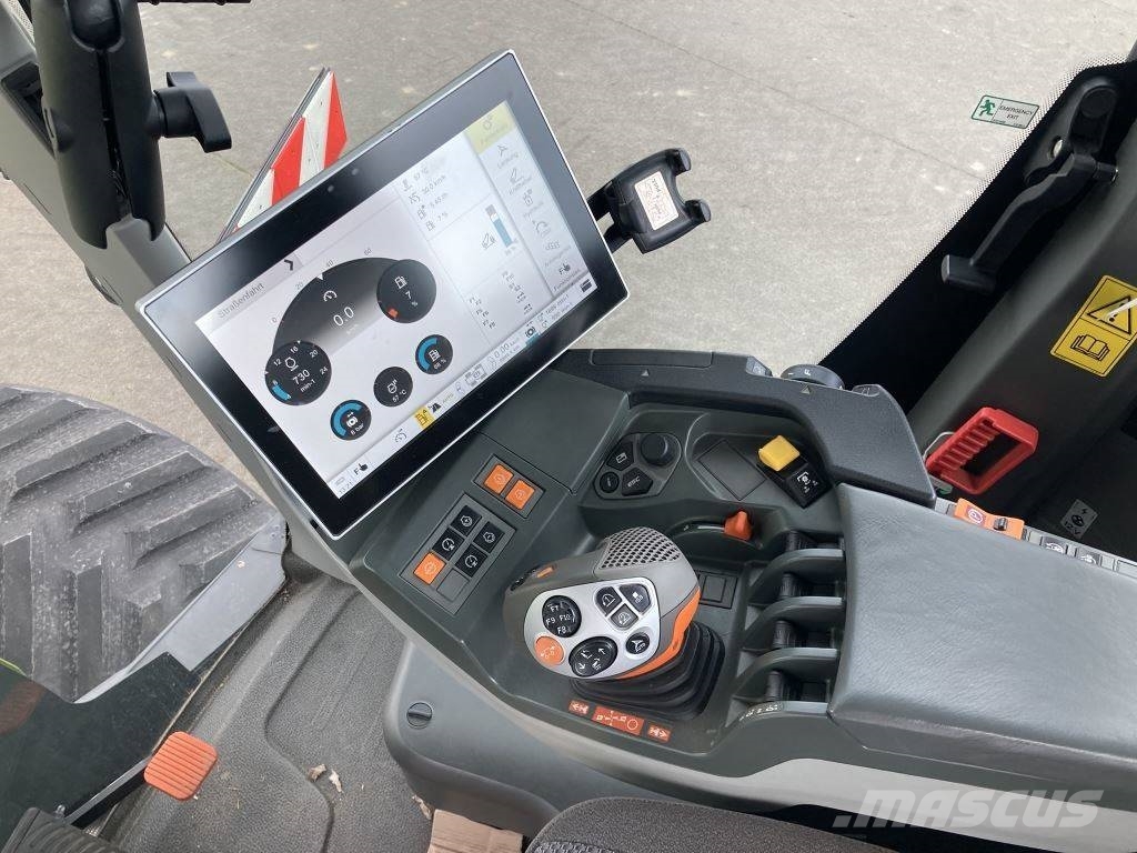 CLAAS Xerion 5000 Trac TS 트랙터