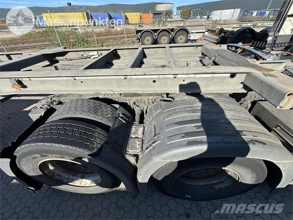 Scania R480LA6X2MNA Седельные тягачи