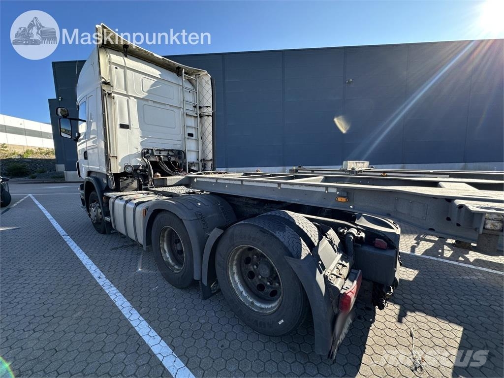 Scania R480LA6X2MNA Седельные тягачи