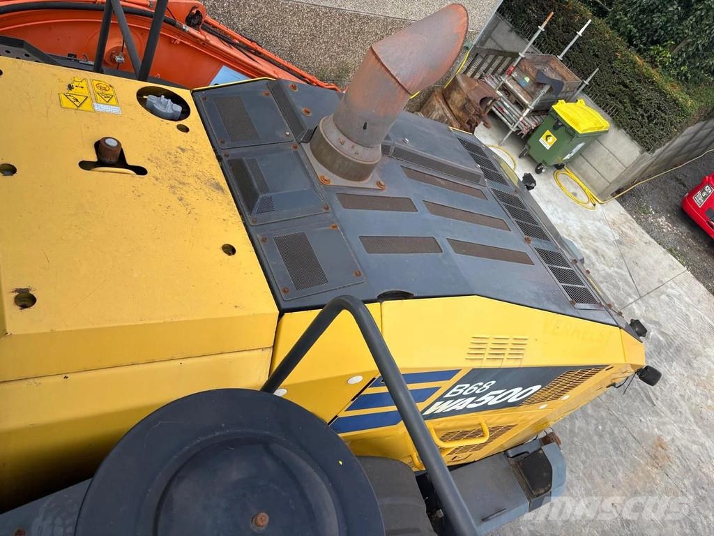 Komatsu WA500-8 لوادر بعجل