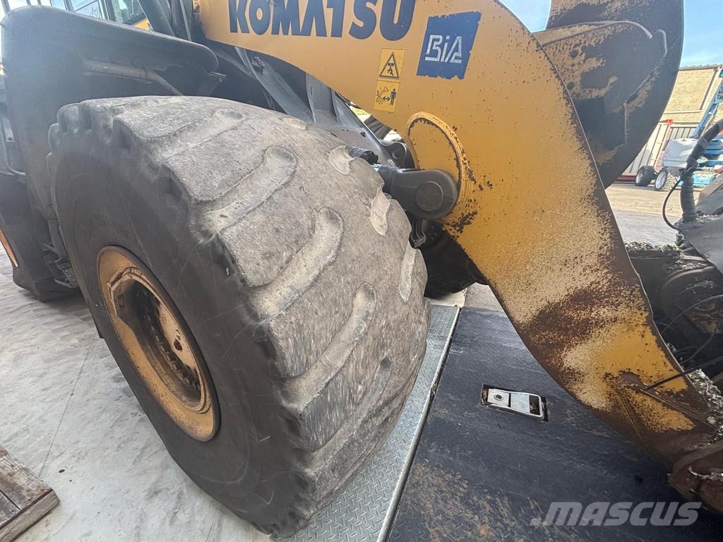 Komatsu WA500-8 لوادر بعجل
