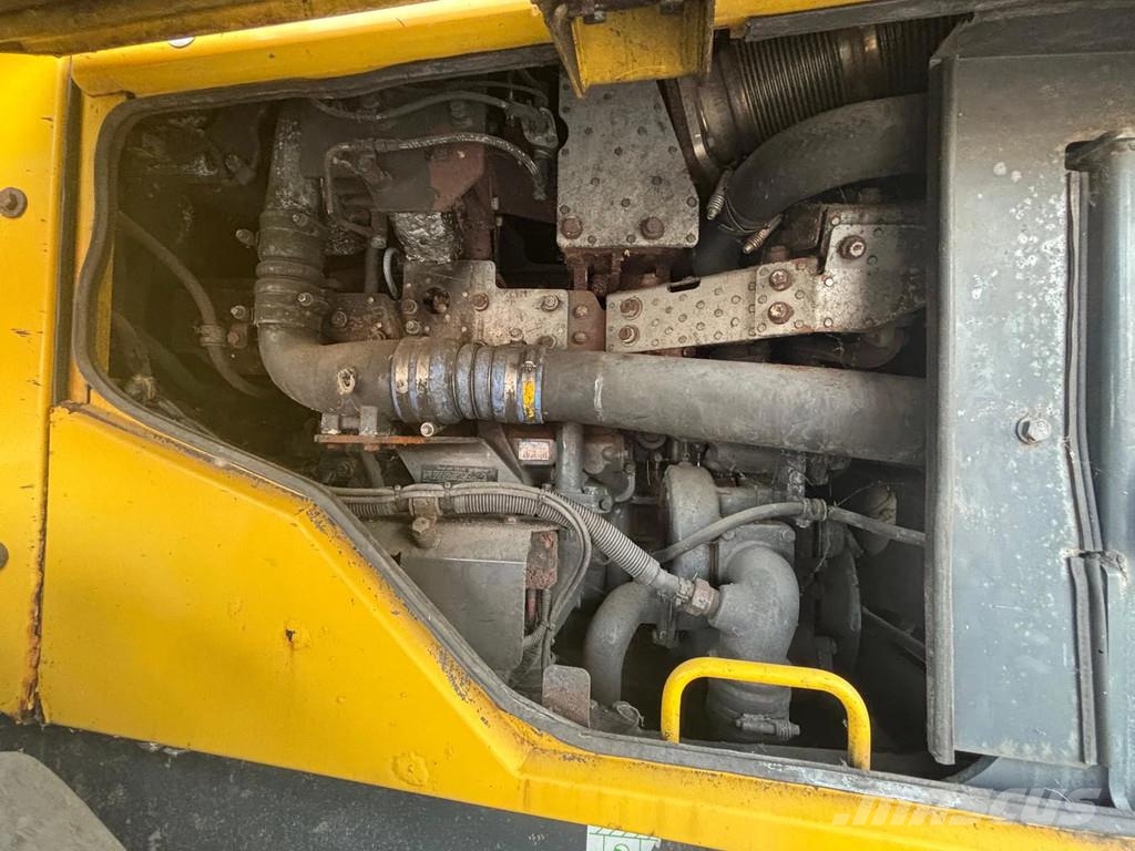Komatsu WA500-8 لوادر بعجل