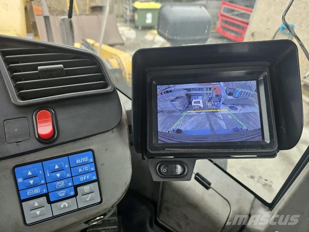 Komatsu WA500-8 لوادر بعجل