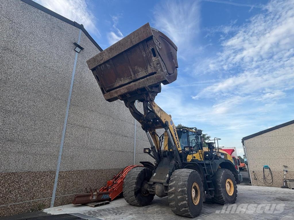 Komatsu WA500-8 لوادر بعجل