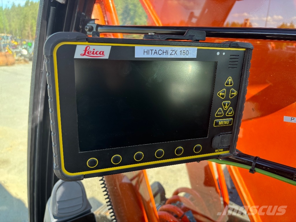Hitachi ZX 180 LC / Engcon, Leica 3D, Luiskakauha 履带挖掘机