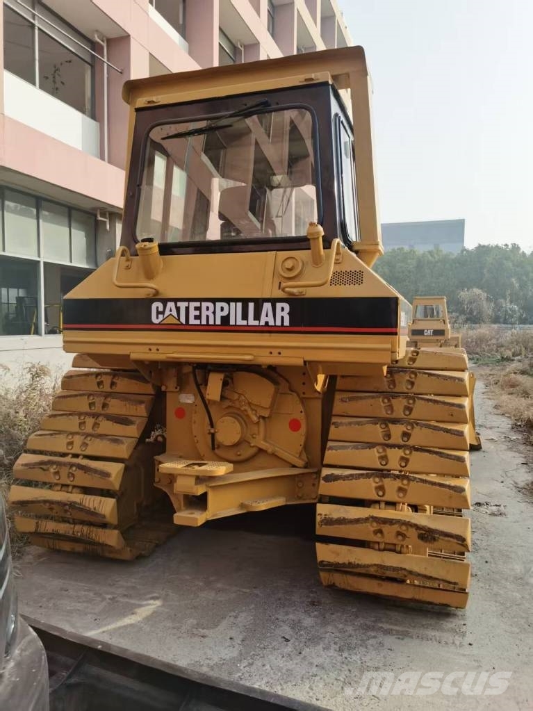 CAT D 5 M 履帶推土機