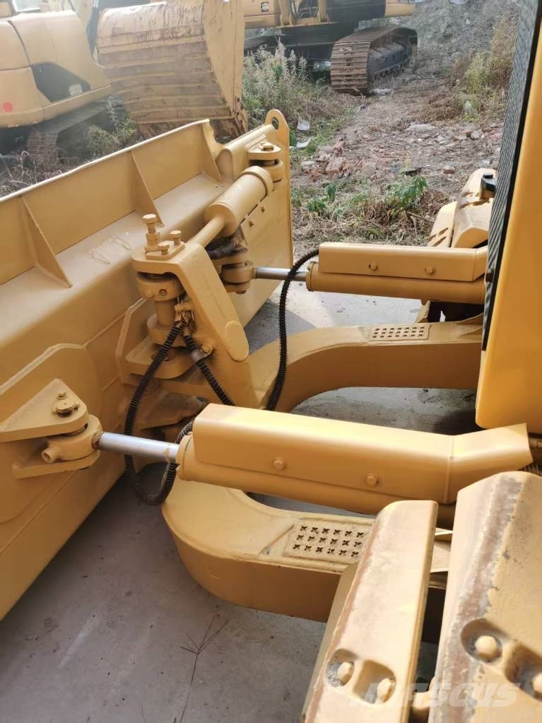 CAT D 5 M 履帶推土機