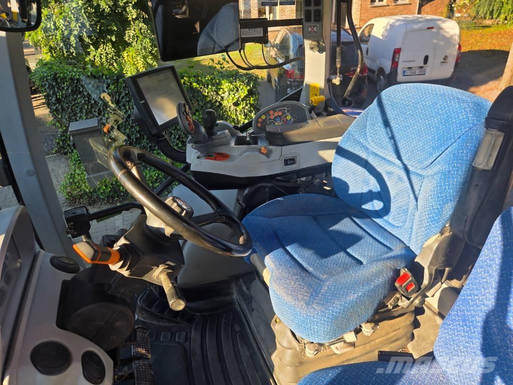New Holland T 6.150 AC Traktoren