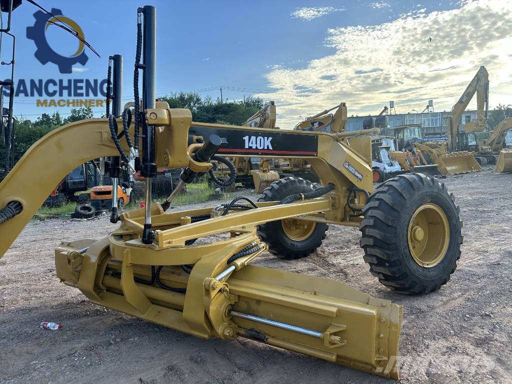 CAT 140K Grederji