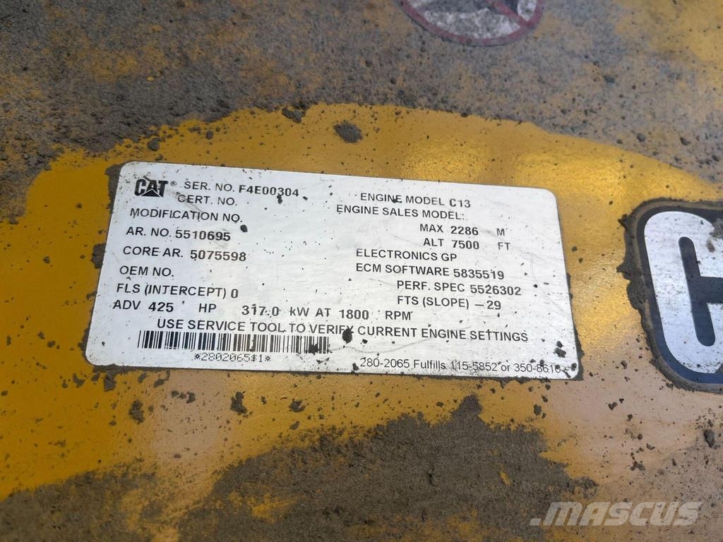 CAT 352 Beltegraver