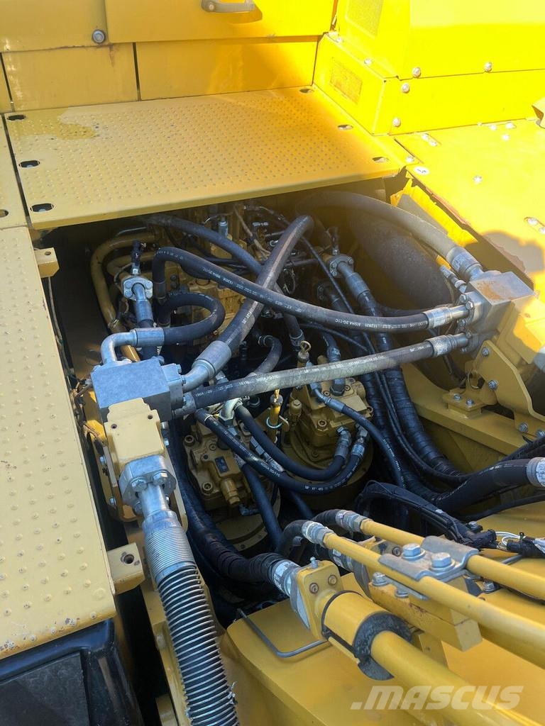 CAT 352 Beltegraver