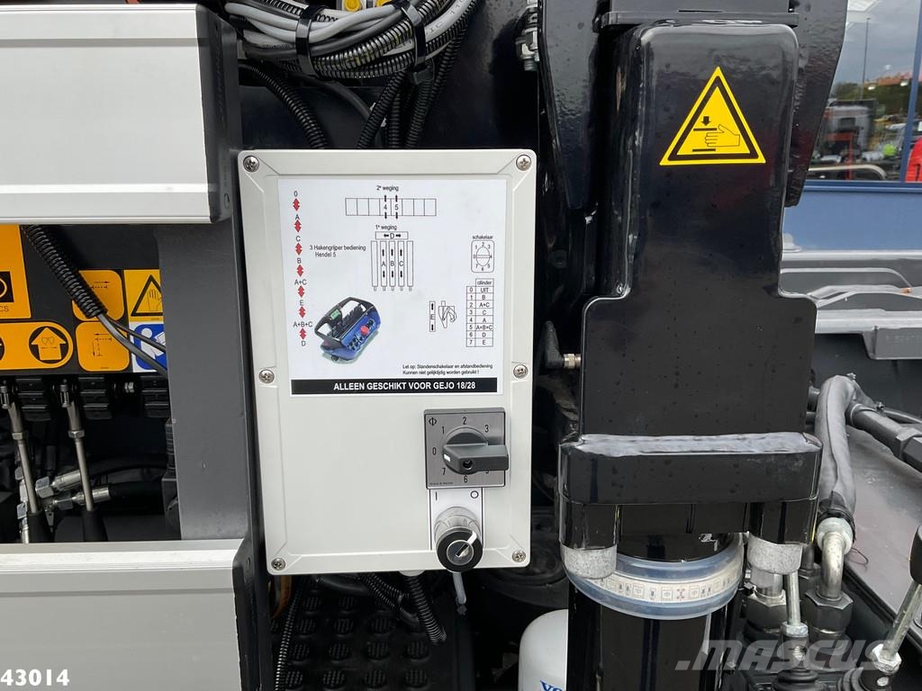 Volvo FM 430 HMF 23 Tonmeter laadkraan Lastväxlare/Krokbilar