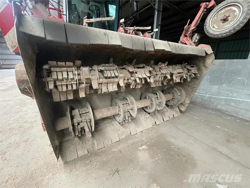 Grimme Maxtron 620 Beet harvesters