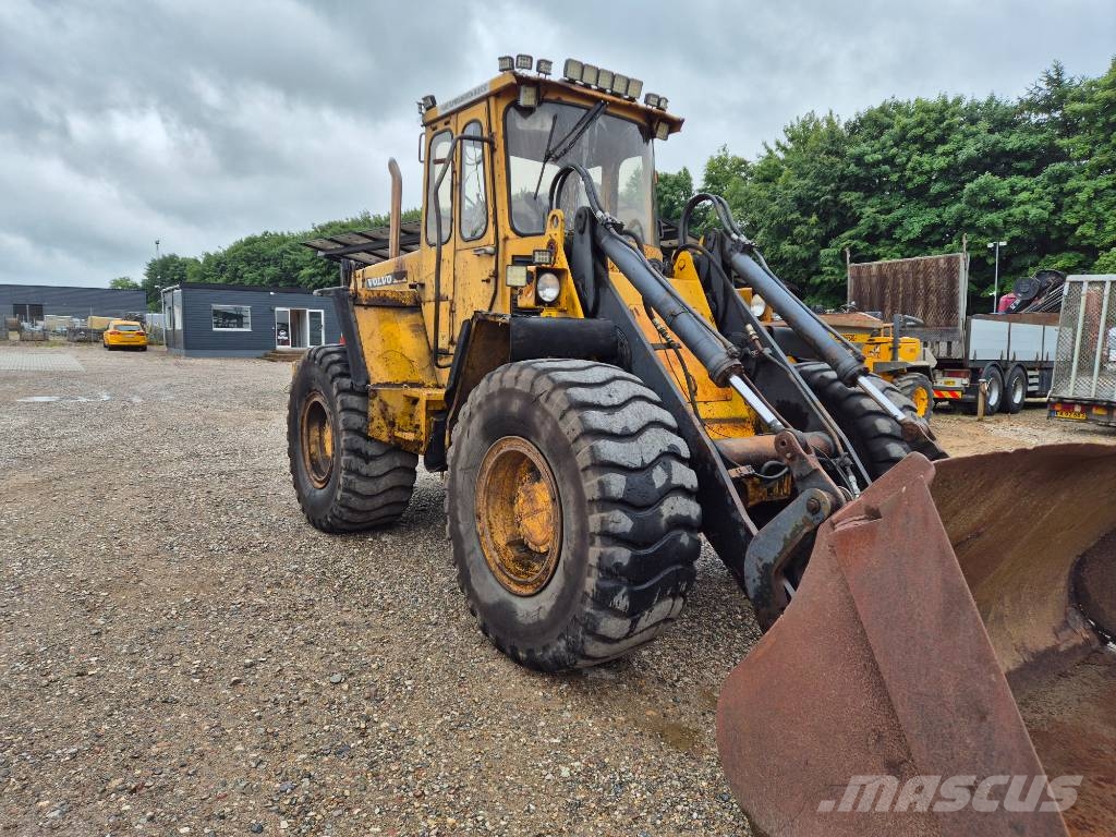 Volvo BM 4300 Wheel loaders