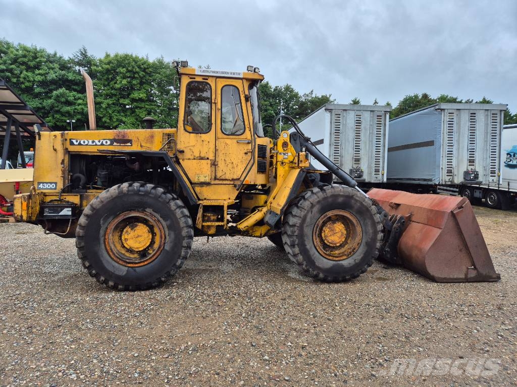 Volvo BM 4300 Wheel loaders