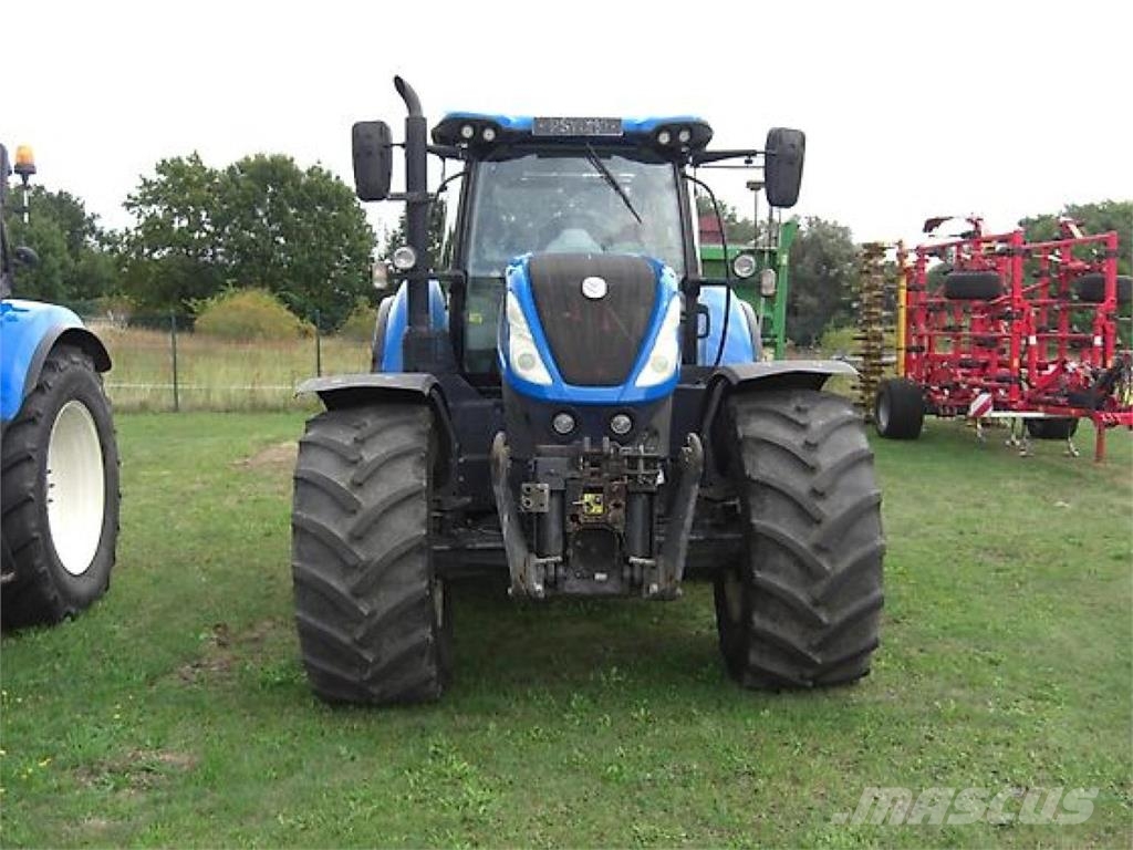 New Holland T 7.270 AC Tractoren