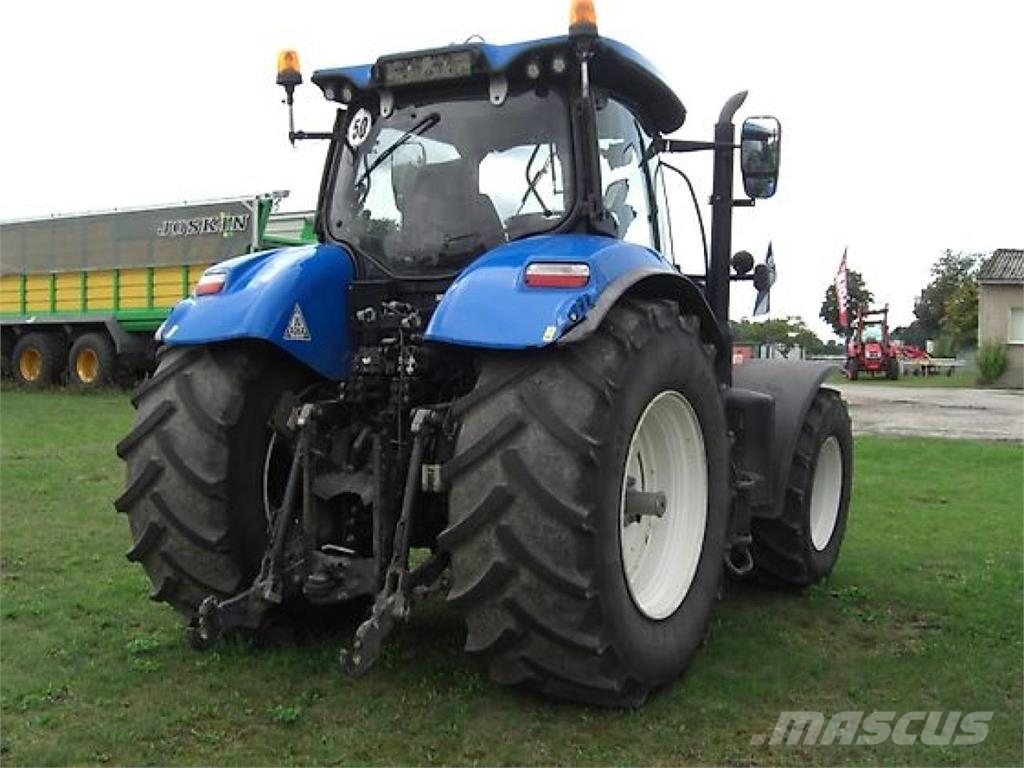 New Holland T 7.270 AC Tractoren