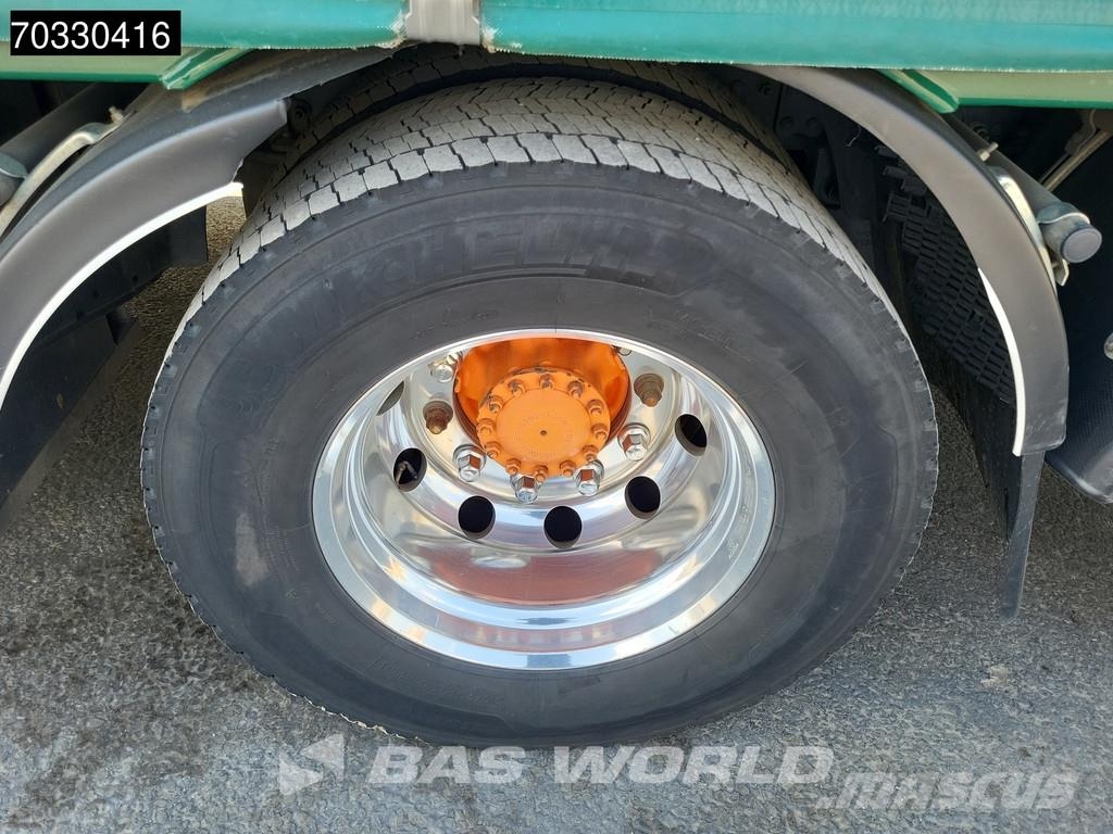 Volvo FH 500 FH 6X2 Curtainsider Forklift preparation Li Camión con caja abierta