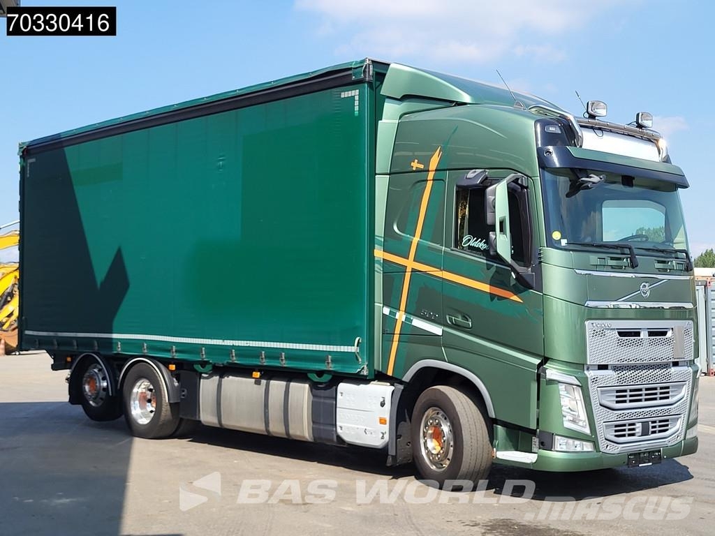 Volvo FH 500 FH 6X2 Curtainsider Forklift preparation Li Camión con caja abierta