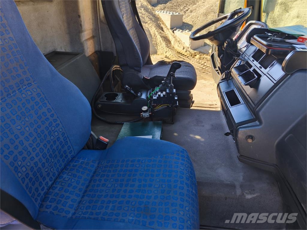 MAN TGA 32.463 FFDK + HR Chassis Cab trucks