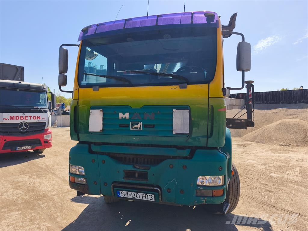 MAN TGA 32.463 FFDK + HR Chassis Cab trucks