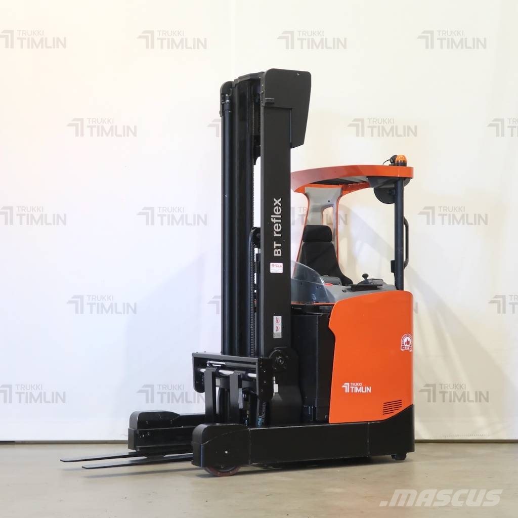 Toyota RRE200H Ανυψωτικά στενών δρόμων