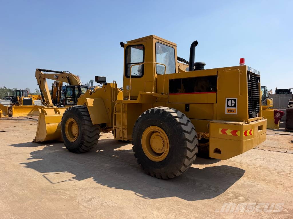 CAT 966 D 輪胎式裝載機