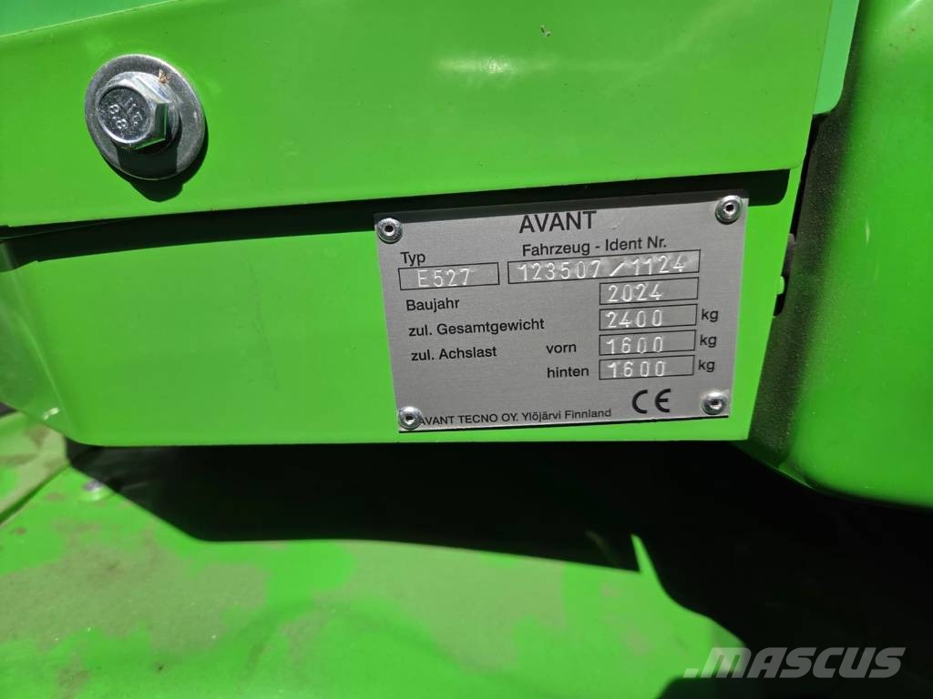 Avant E 527 Skid steer loaders