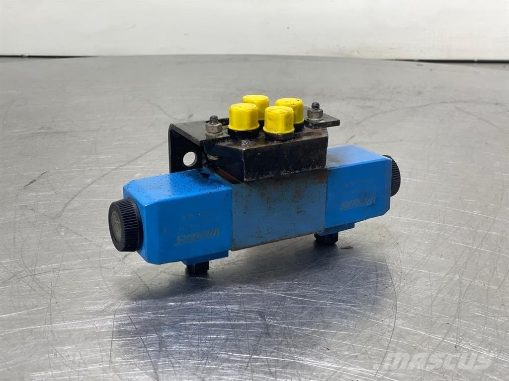 Liebherr L514 Speeder-5716859-NG6 4/3 Valve 12V Гидравлическая система
