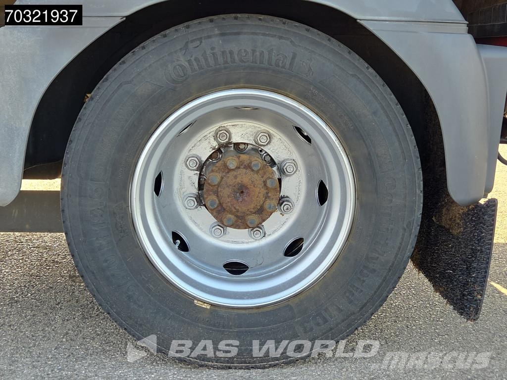 Mercedes-Benz Atego 1223 4X2 12t Automatic Gearbox Full Air 1,5t شاحنات بغطاء جانبي