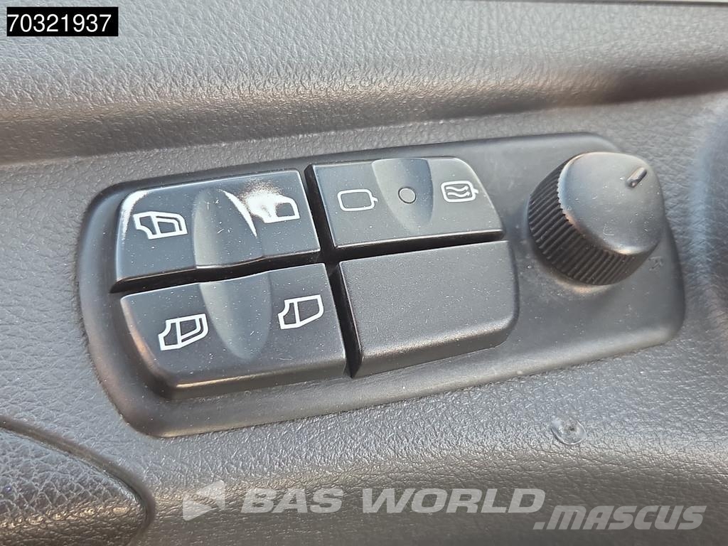 Mercedes-Benz Atego 1223 4X2 12t Automatic Gearbox Full Air 1,5t شاحنات بغطاء جانبي