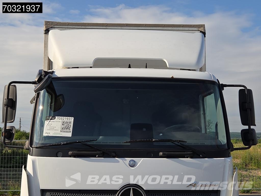 Mercedes-Benz Atego 1223 4X2 12t Automatic Gearbox Full Air 1,5t شاحنات بغطاء جانبي