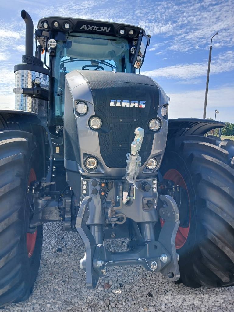 CLAAS AXION 960 CMATIC FOCUS الجرارات