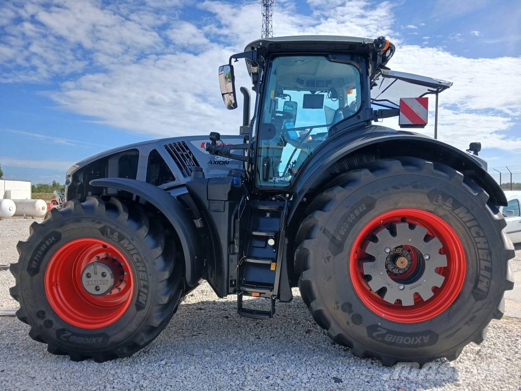 CLAAS AXION 960 CMATIC FOCUS الجرارات